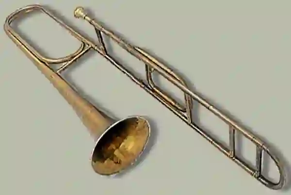 Front view of the trombone